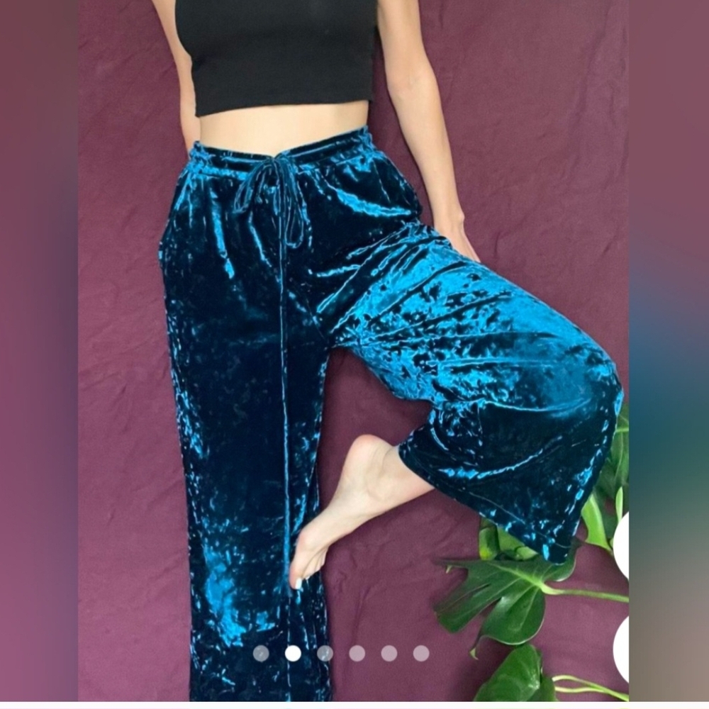 Silence + Noise Teal Blue Crushed Velvet Wide Leg Pants NWOT XS